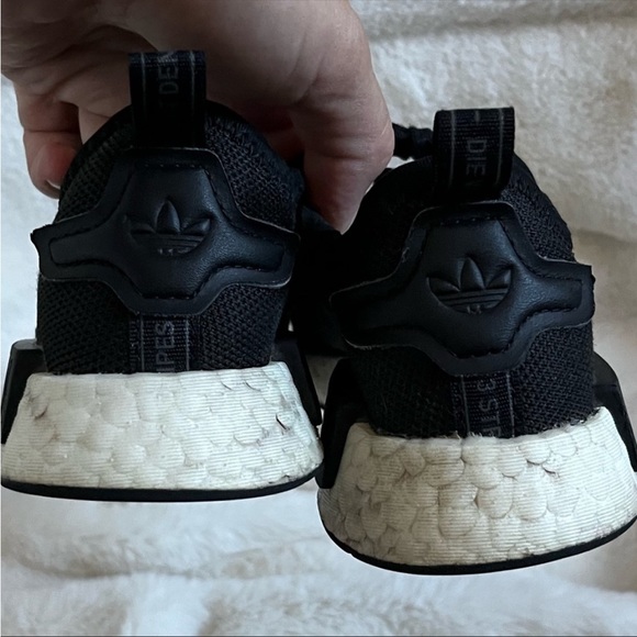 Adidas MND Sneakers!!! - Picture 4 of 4